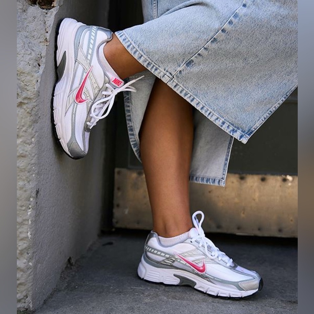 Nike Women's Silver and Pink Running Shoes